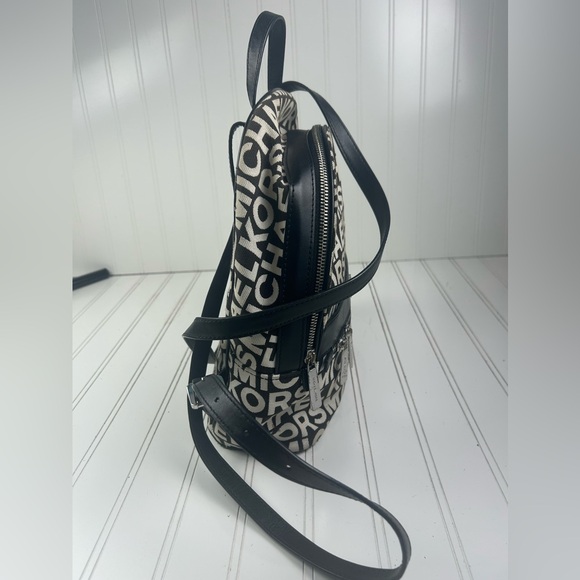 Michael Kors Kenly Large Backpack 35S0SY9B7J Black Multi White Logo NWT - Picture 3 of 10